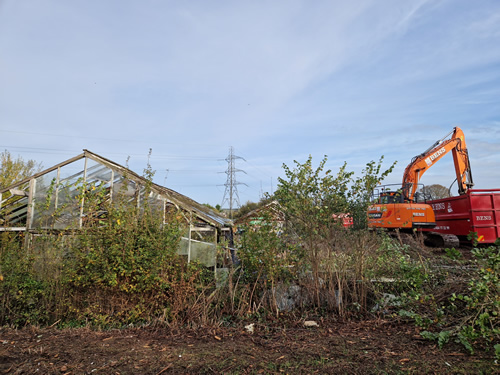 Bens Demolition Division job Demolish green house, Chief Trading Post, Oldland Common, Bristol photo number 2