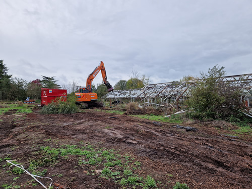 Bens Demolition Division job Demolish green house, Chief Trading Post, Oldland Common, Bristol photo number 3