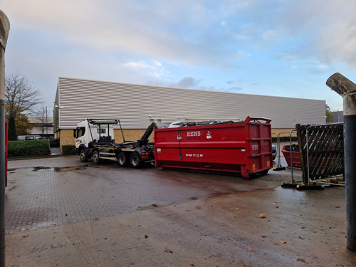 Bens Demolition Division job Emerson green 21st century 2000 metres of office soft strip and mezz floor out photo number 8