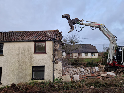 Bens Demolition Division job Vicarage Lane, Olveston photo number 11