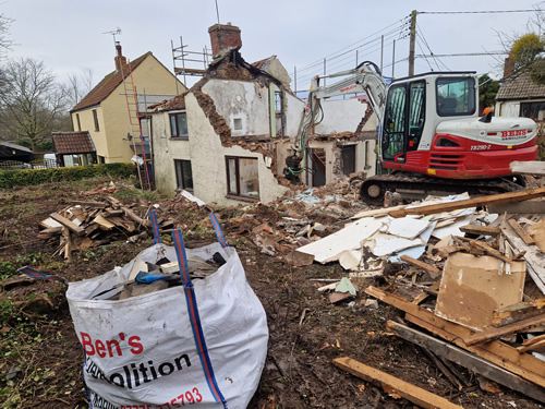 Bens Demolition Division job Vicarage Lane, Olveston photo number 17