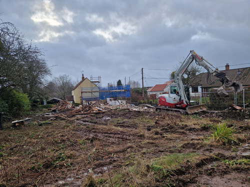 Bens Demolition Division job Vicarage Lane, Olveston photo number 19