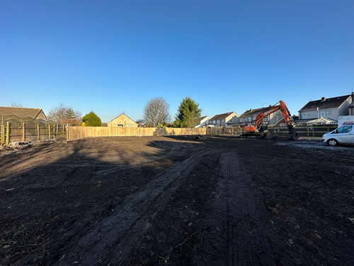 Bens Demolition Division job J.A. Developments, Bell Road, Coalpit Heath, Near Bristol. Demolition of buildings and clear gardens photo number 19