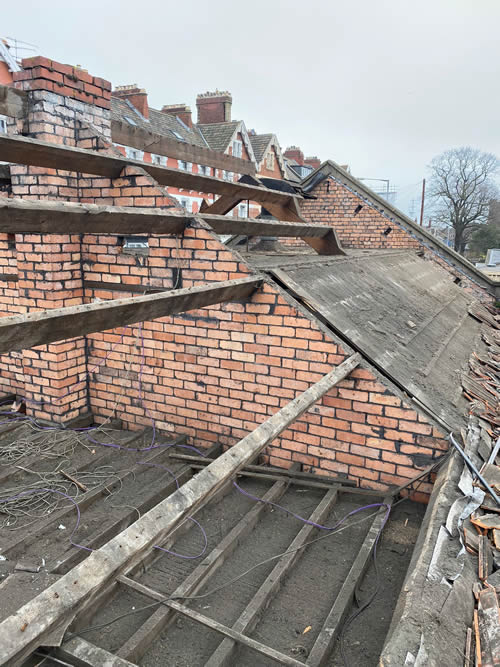 Bens Demolition Division job Demolition in Avonmouth for Clayewater Homes photo number 10