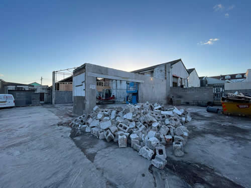 Bens Demolition Division job Demolition of commercial unit in Gloucester Road, Bristol for T.W. Parker photo number 9