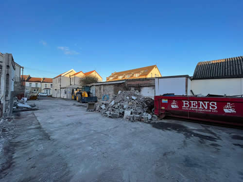 Bens Demolition Division job Demolition of commercial unit in Gloucester Road, Bristol for T.W. Parker photo number 11