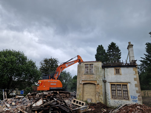 Bens Demolition Division job House demolition in Chippenham photo number 5