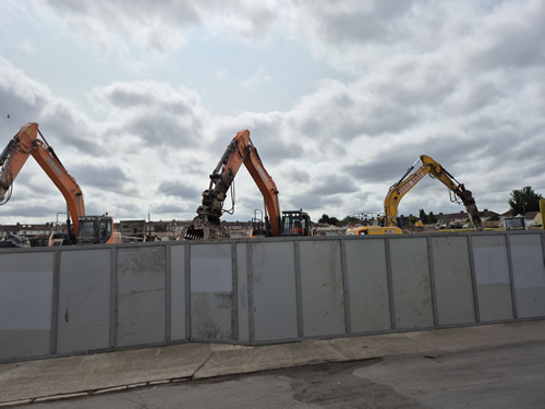 Bens Demolition Division job Demolition of 10 acre factory site photo number 31