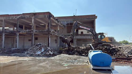 Bens Demolition Division job Demolition of 10 acre factory site photo number 34