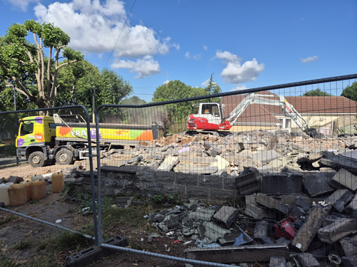 Bens Demolition Division job Bungalow St Anna’s for  Lancer Scott photo number 3