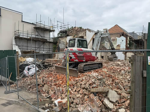 Bens Demolition Division job Demolition of Cedar Care Home, Little Somerford, Near Malmsbury photo number 3