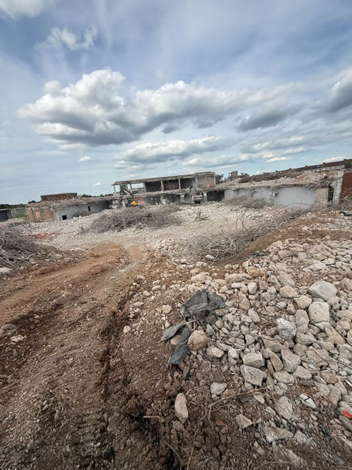 Bens Demolition Division job Clearance of 10 acre factory site following demolition photo number 5