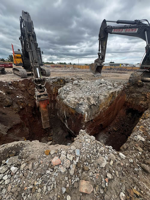 Bens Demolition Division job Clearance of 10 acre factory site following demolition photo number 8