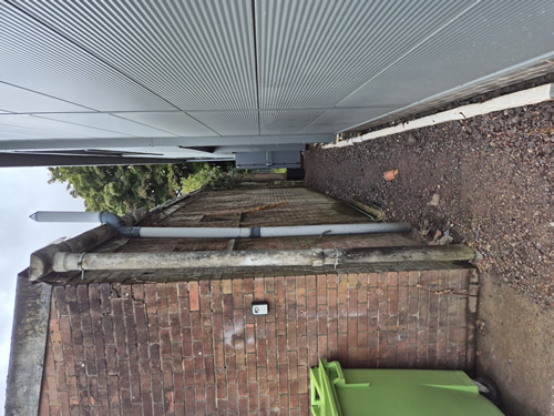 Bens Demolition Division job Demo for Swanmac Ltd. Carefully demolish old premises photo number 2