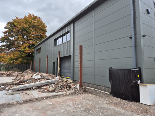 Bens Demolition Division job Demo for Swanmac Ltd. Carefully demolish old premises photo number 7