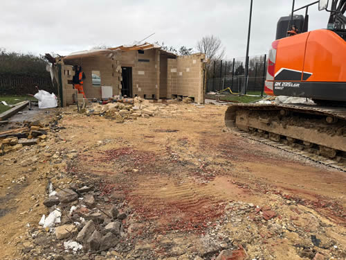 Bens Demolition Division job Hans Price Academy, Weston-s-Mare, Demolition of changing rooms photo number 7
