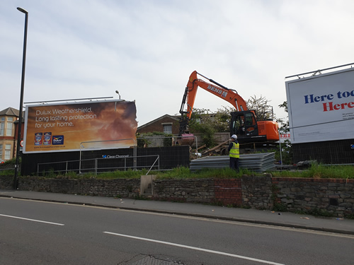 Bens Demolition Division job Airballoon Road, St George, Bristol for TLC Chamberlain and Sons photo number 2