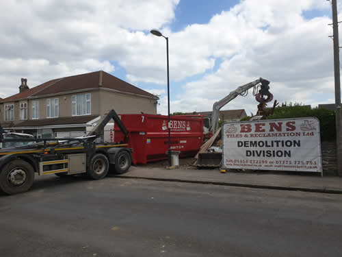 Bens Demolition Division job House Demolition, Grantham Road, Kingswood for Bristol TLC Chamberlain and Sons photo number 9