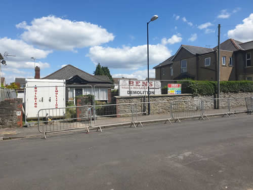 Bens Demolition Division job House Demolition, Grantham Road, Kingswood for Bristol TLC Chamberlain and Sons photo number 10