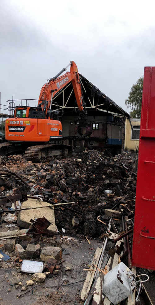 Bens Demolition Division job Demolition of a parish hall called Grove Hall, Fishponds, Bristol for Samson Homes photo number 5