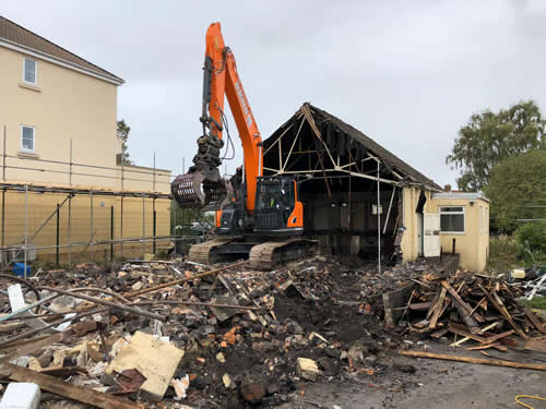 Bens Demolition Division job Demolition of a parish hall called Grove Hall, Fishponds, Bristol for Samson Homes photo number 8