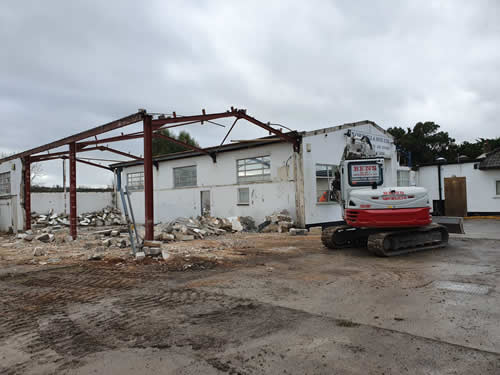 Bens Demolition Division job Weare Garage, Axbridge photo number 3
