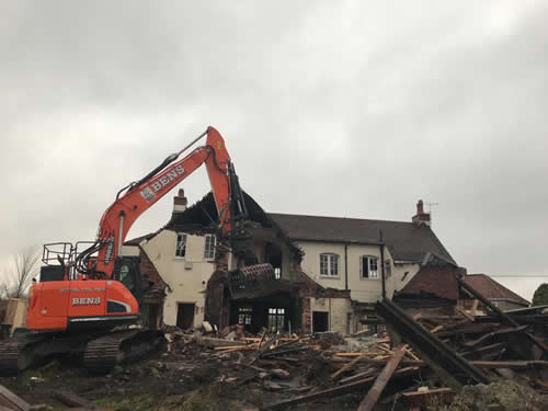 Bens Demolition Division job Demolition of the The Shant Pub, Kingswood for Highridge Construction photo number 8