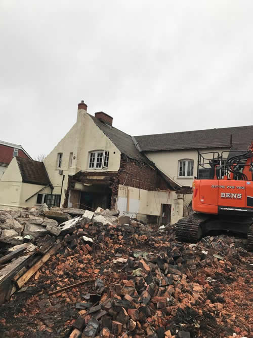 Bens Demolition Division job Demolition of the The Shant Pub, Kingswood for Highridge Construction photo number 9
