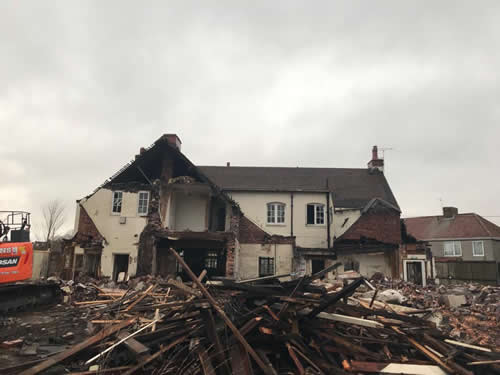 Bens Demolition Division job Demolition of the The Shant Pub, Kingswood for Highridge Construction photo number 10