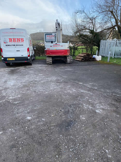 Bens Demolition Division job Demolition of a Scout Hut, Banwell for Crossman Homes photo number 3