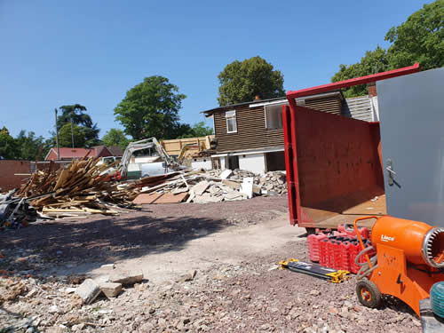 Bens Demolition Division job House demolition in Bracknell For Lancer Scott photo number 8