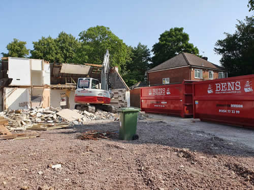 Bens Demolition Division job House demolition in Bracknell For Lancer Scott photo number 17