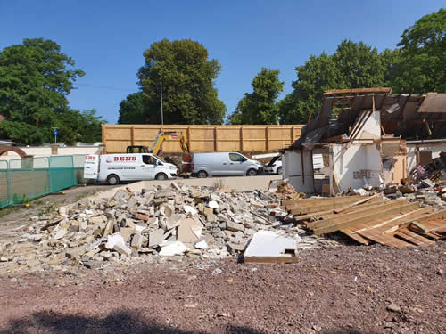 Bens Demolition Division job House demolition in Bracknell For Lancer Scott photo number 20