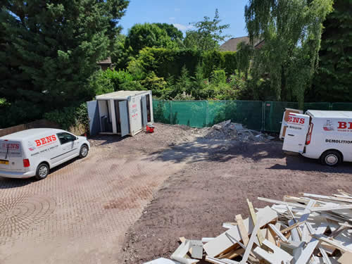 Bens Demolition Division job House demolition in Bracknell For Lancer Scott photo number 25