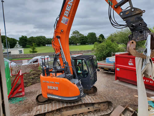 Bens Demolition Division job House demolition in Merrymead, Alveston photo number 12