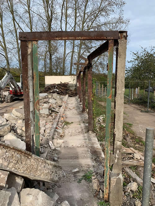 Bens Demolition Division job Elm Tree Farm, Stapleton for the Brandon Trust, Bristol photo number 8