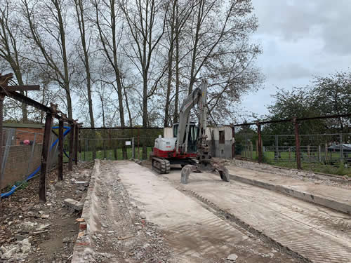 Bens Demolition Division job Elm Tree Farm, Stapleton for the Brandon Trust, Bristol photo number 12