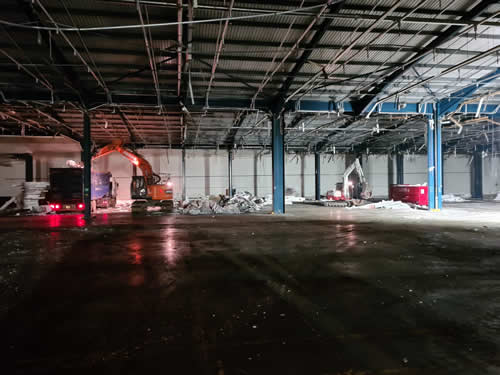 Bens Demolition Division job Cold Room, Cribbs Causeway, Bristol photo number 17