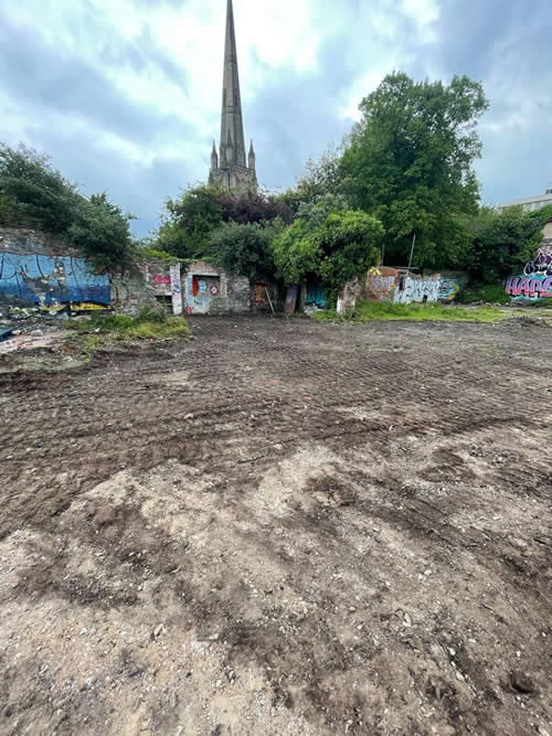 Bens Demolition Division job Clearing the flying tipping at Redcliffe Wharf for Bristol City Council photo number 6