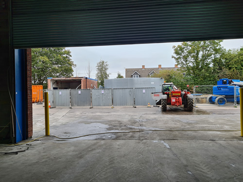 Bens Demolition Division job Lodge Trading Estate, Fishponds, Bristol photo number 4