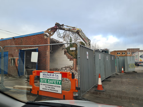 Bens Demolition Division job Lodge Trading Estate, Fishponds, Bristol photo number 5