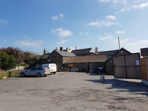 Bens Demolition Division photo Railway Tavern, Yate