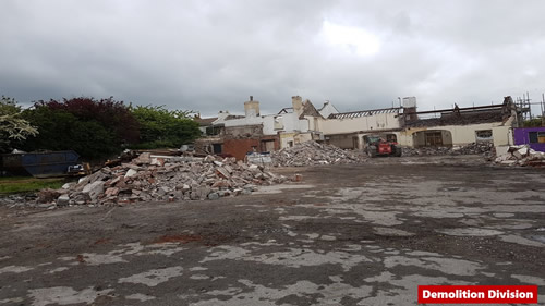 Bens Demolition Division job Railway Tavern, Yate photo number 5