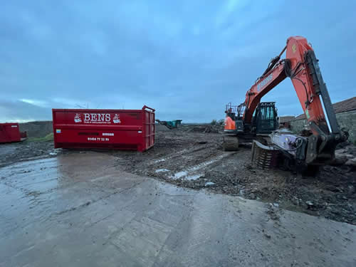 Bens Demolition Division job Earthcote for Newmark Construction photo number 39