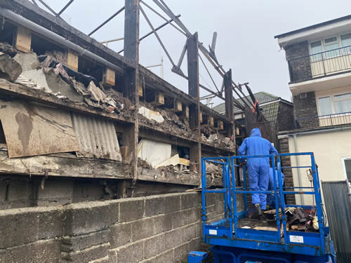 Bens Demolition Division job Old garage in Portishead for Spiller Builders photo number 9