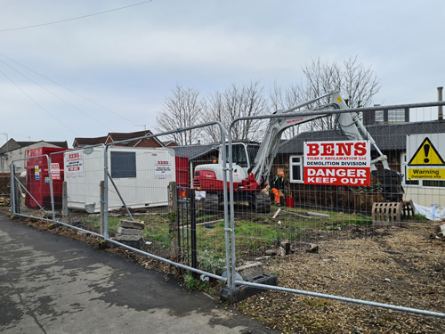 Bens Demolition Division job 2 prefab bungalows for F10 Build in Speedwell photo number 3