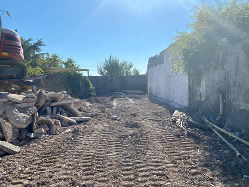 Bens Demolition Division job Demolition of Old workshops photo number 5